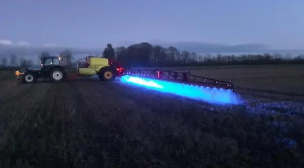 Kramp LED arbejdslampe 27W 500 lm, blå spot