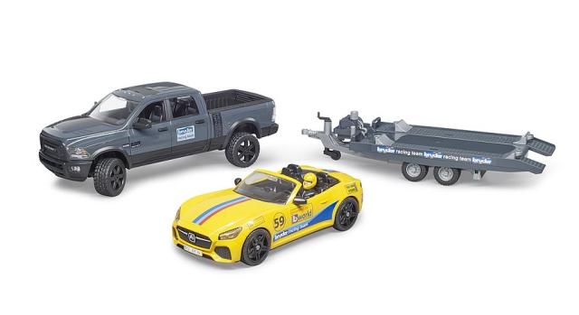 Bruder 02504 RAM 2500 med Trailer Roadster-Racing Team