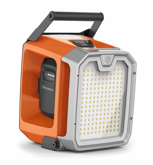 Husqvarna WL 8i Arbejdslampe u/ Batteri og Lader