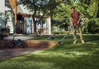 Husqvarna Aspire™ T28-P4A Græstrimmer m/4.0Ah Batteri og Lader