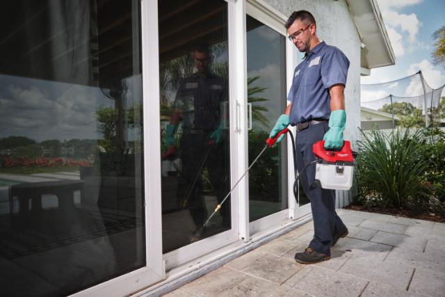 Milwaukee M12 BHCS3L-0 Kemisk Sprøjte u/Batteri og Lader