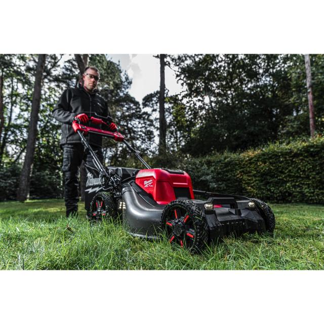 Milwaukee M18 F2LM53-0 FUEL™ 53 cm Plæneklipper u/Batterier og Lader