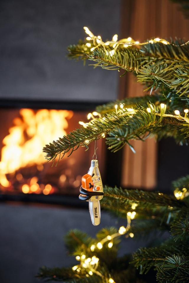 STIHL juletræskugle motorsav